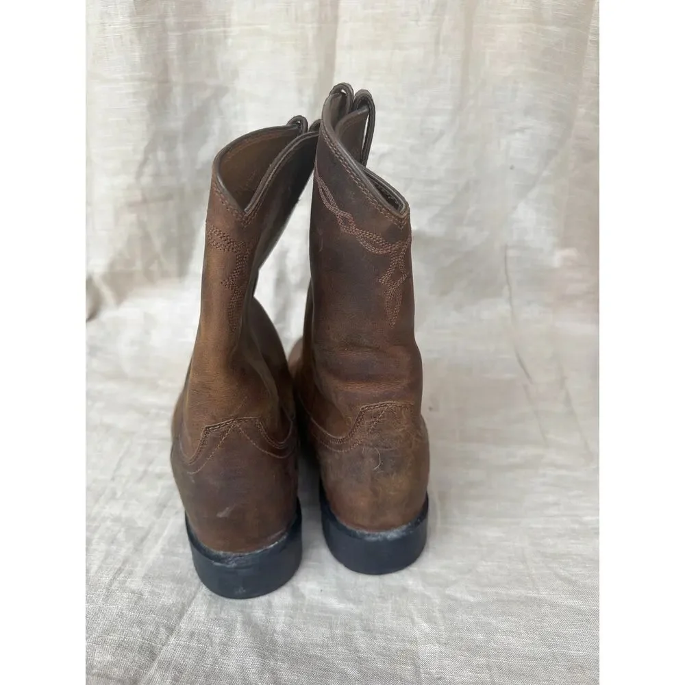 Ariat Heritage Roper Boots 10EE Brown Leather Distressed Round Toe Logo Western
